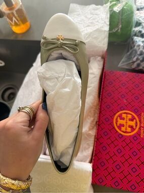 Tory Burch cap toe ballet NWT STILL in box